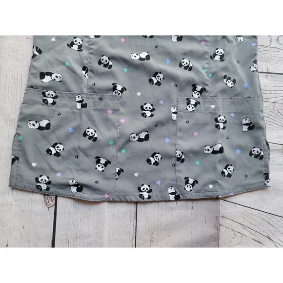 XS nurse scrub Tops winnie the pooh Pandas Monsters short sleeve tops - Picture 9 of 13
